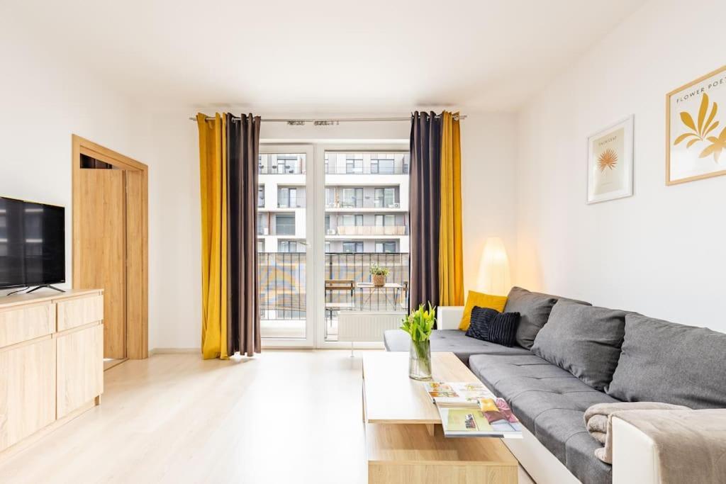 ברטיסלאבה Cityscape Oasis: Active Studio Heaven מראה חיצוני תמונה
