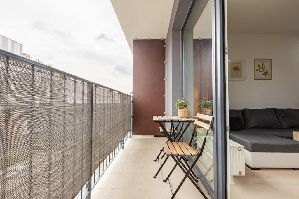 ברטיסלאבה Cityscape Oasis: Active Studio Heaven מראה חיצוני תמונה